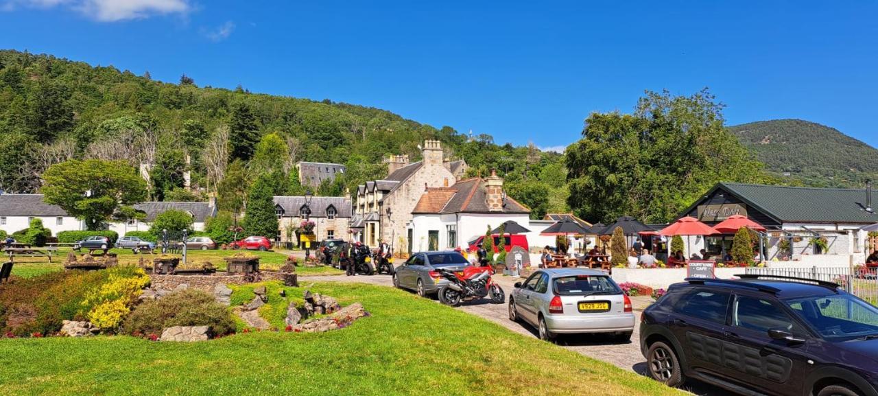 Stylish Garden Flat Near Loch Ness Apartment Drumnadrochit Exterior photo